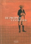 Portada de: DE PROPIOS Y EXTRAÑOS.